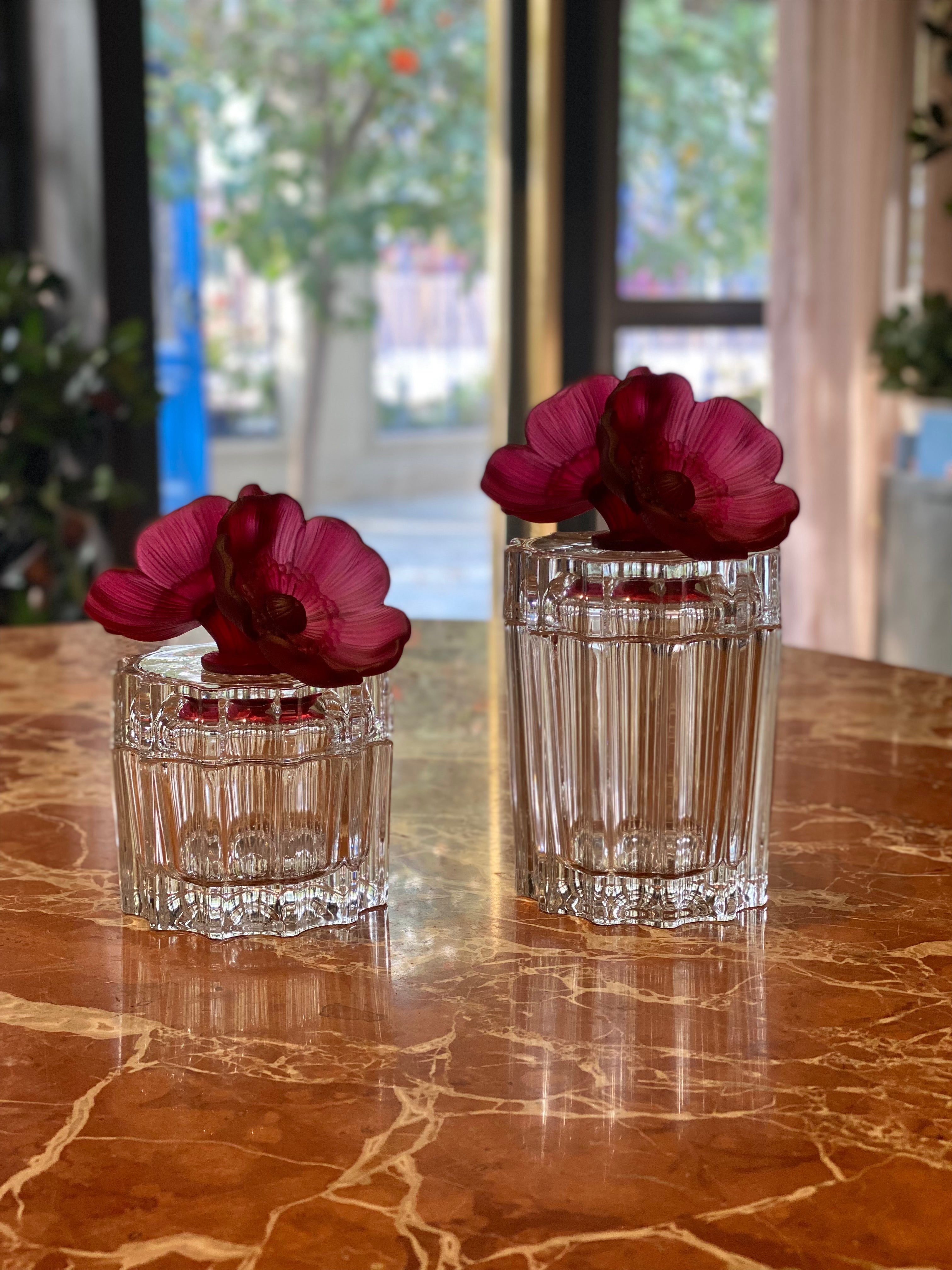 Royal Red Candy Jar Facette