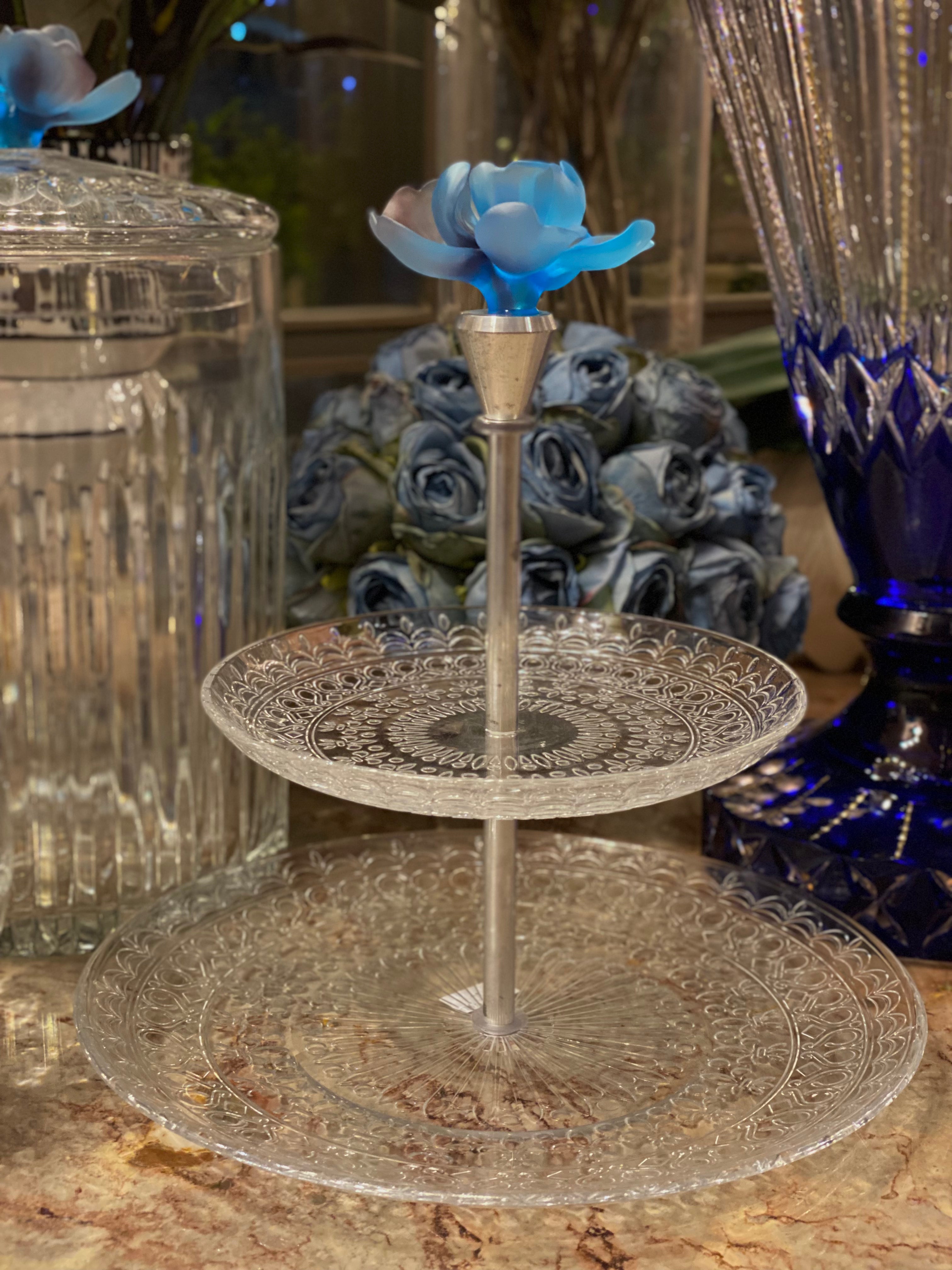 Azur Blu Crystal Gift Set wit Silk Faux Flower Arrangement