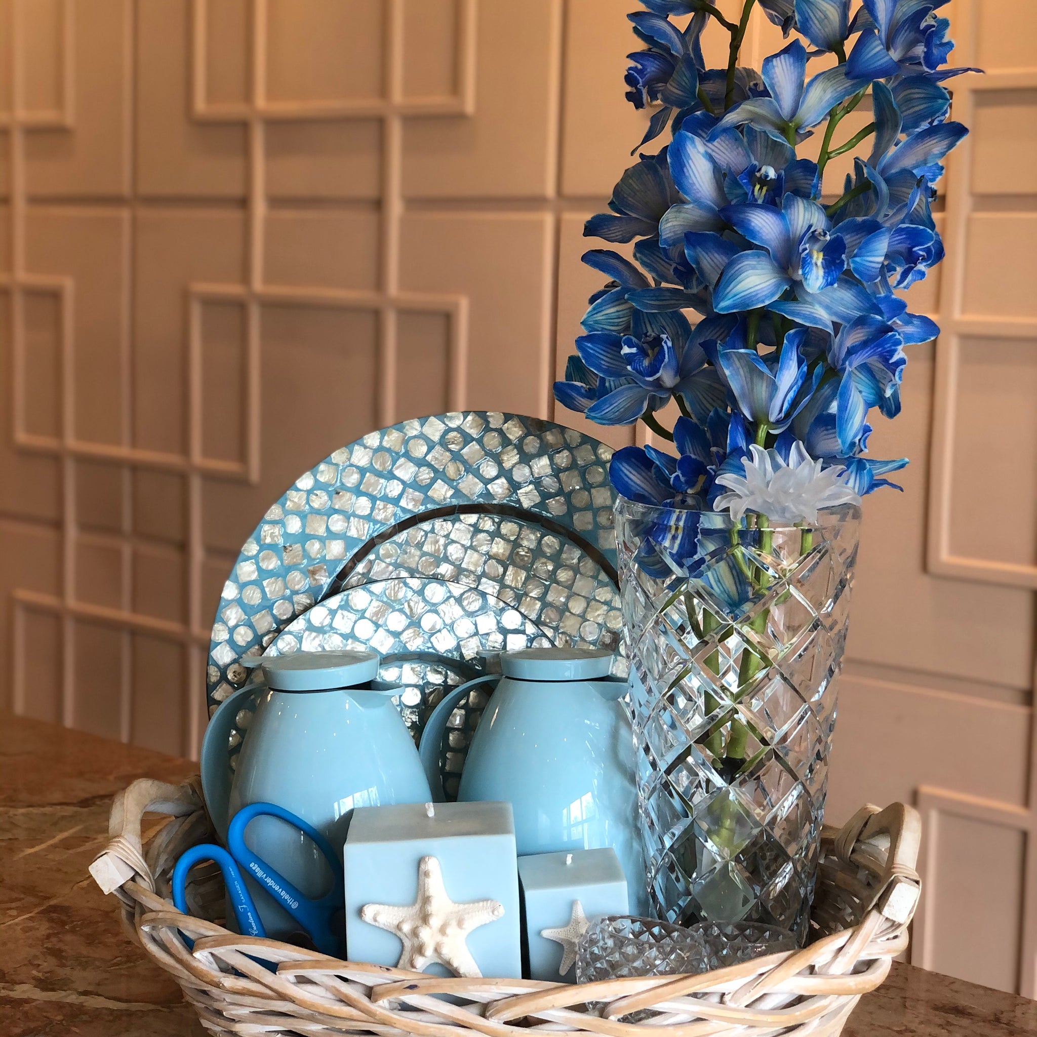 Crystal Vase & Mother of Pearl Gift Set