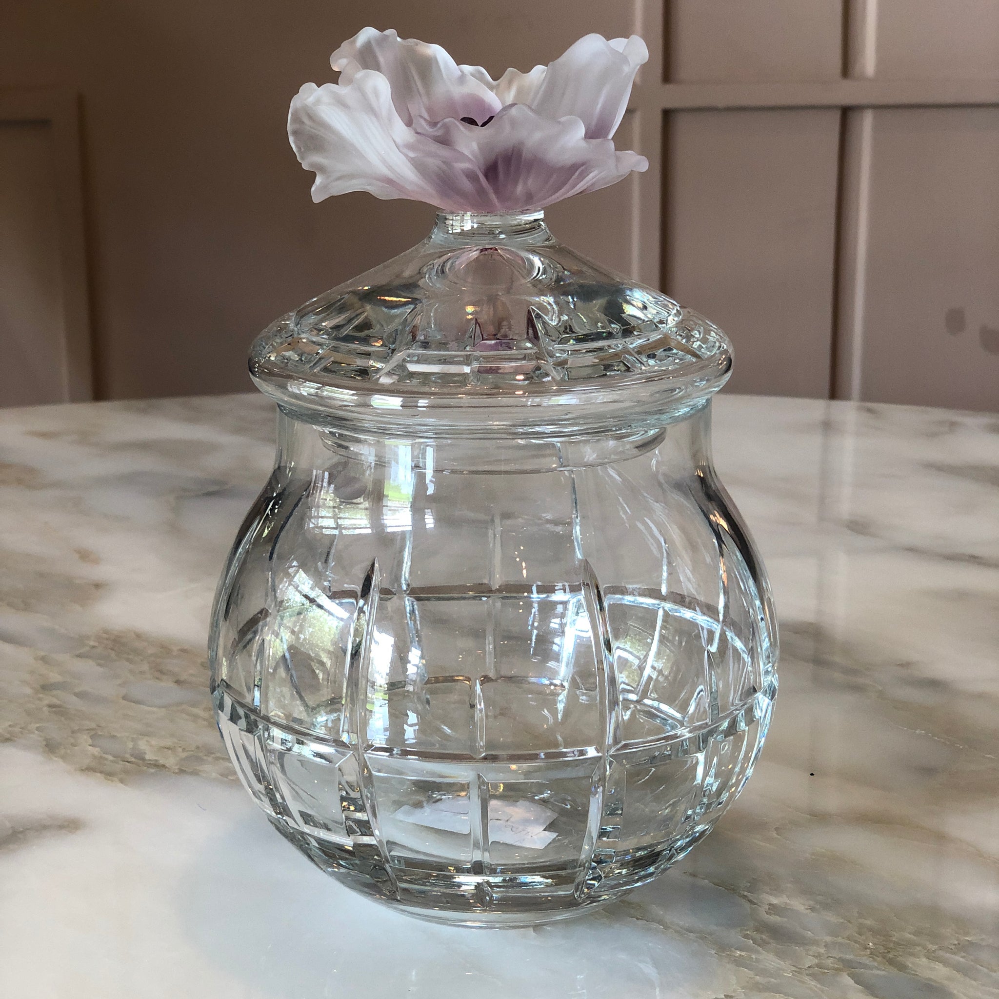 Bonbonniere Mauve Fleur Crystal Jar