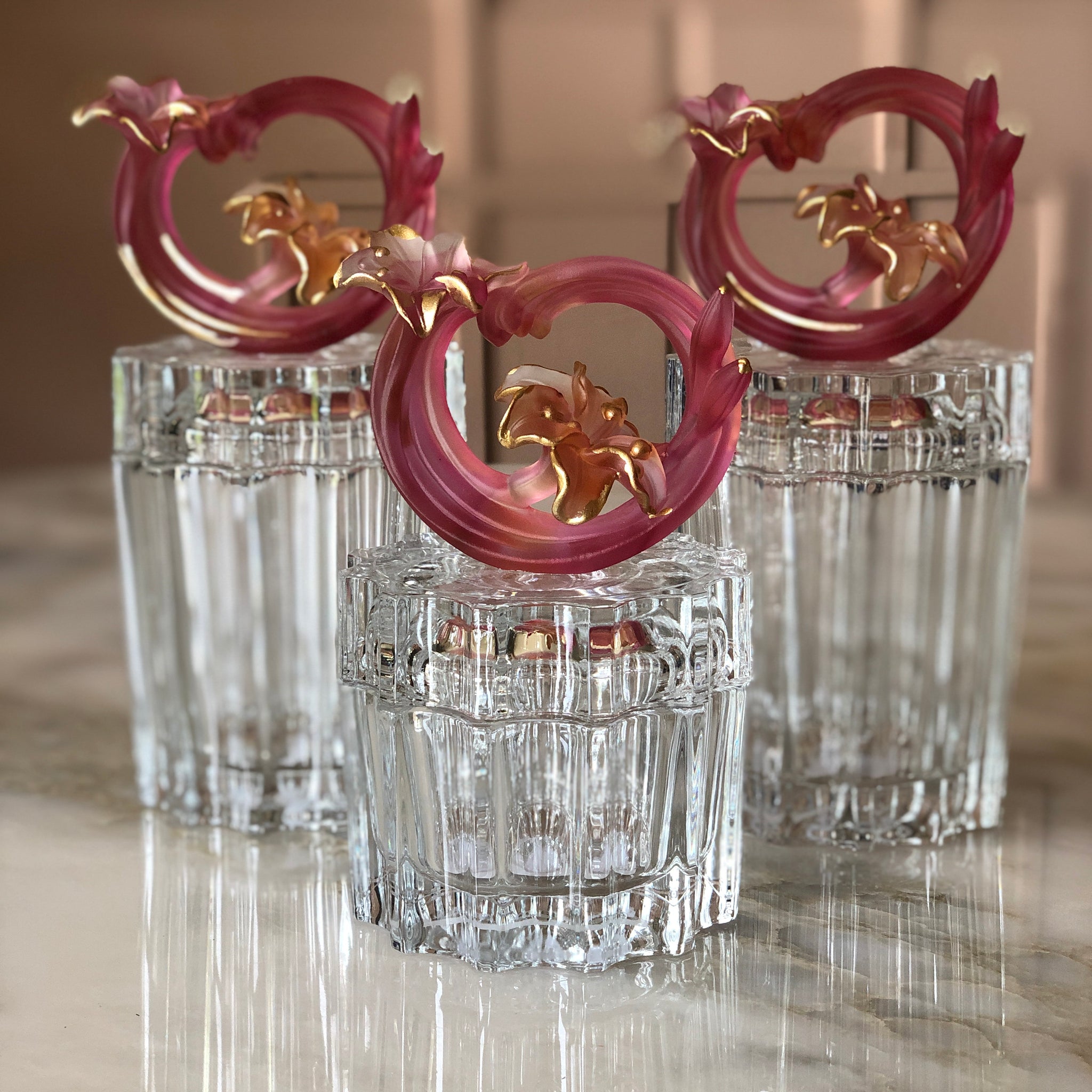 Rouge Fleur Crystal Jar Facette