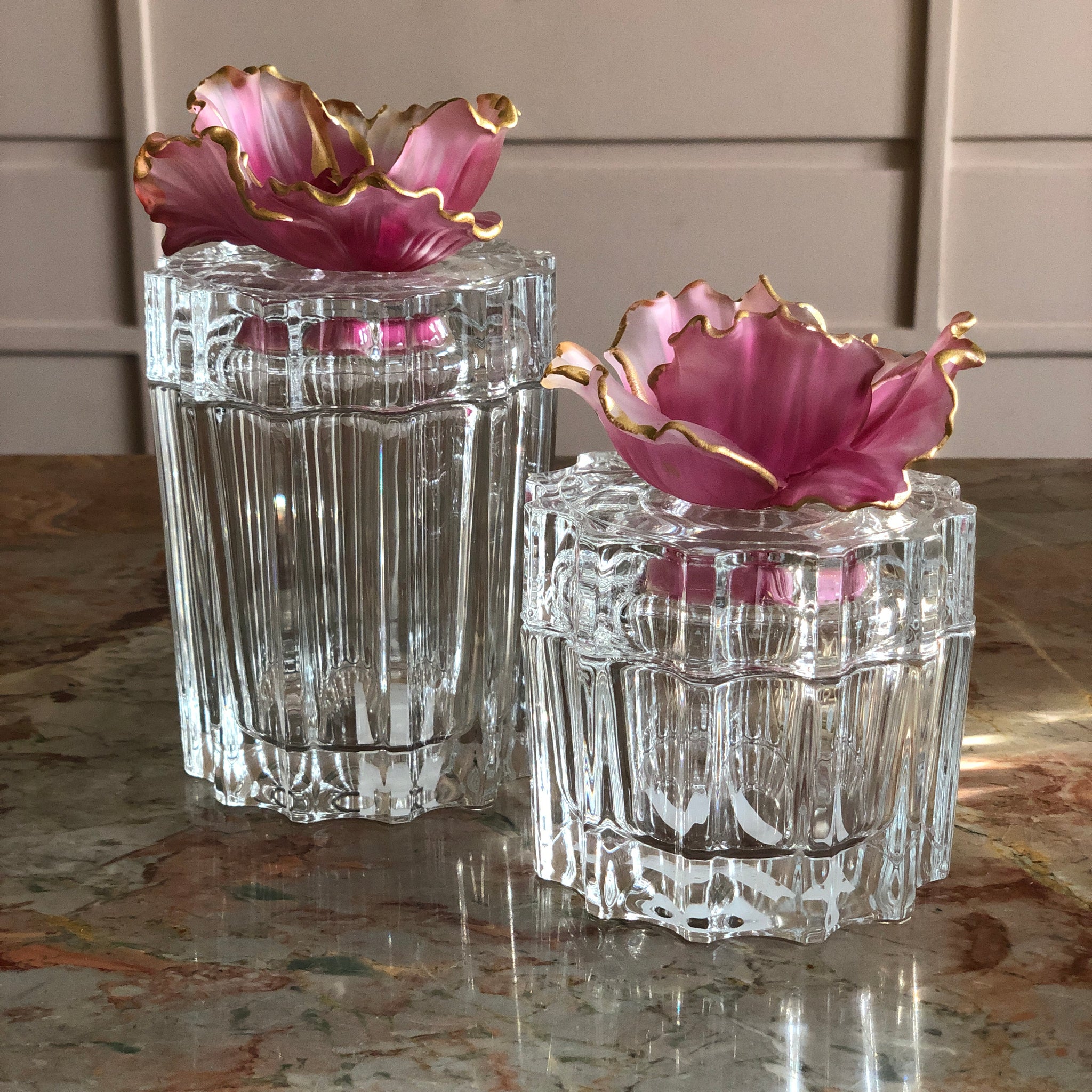 Roseate Fluer Crystal Jar Facette