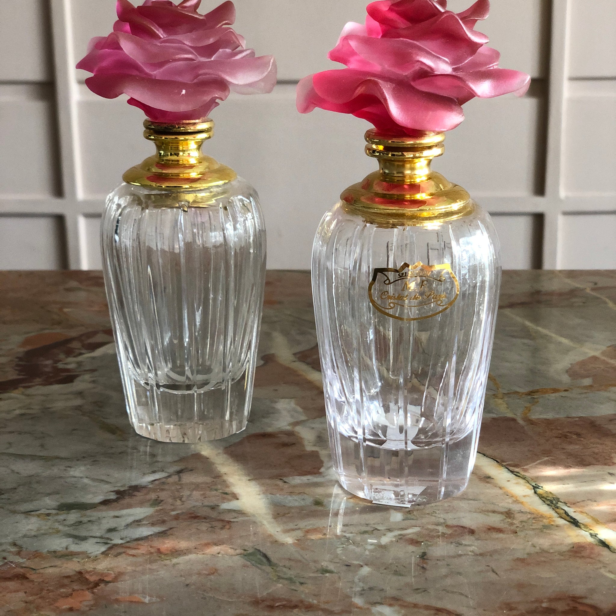 Roseate Fluer Crystal Perfume Bottle