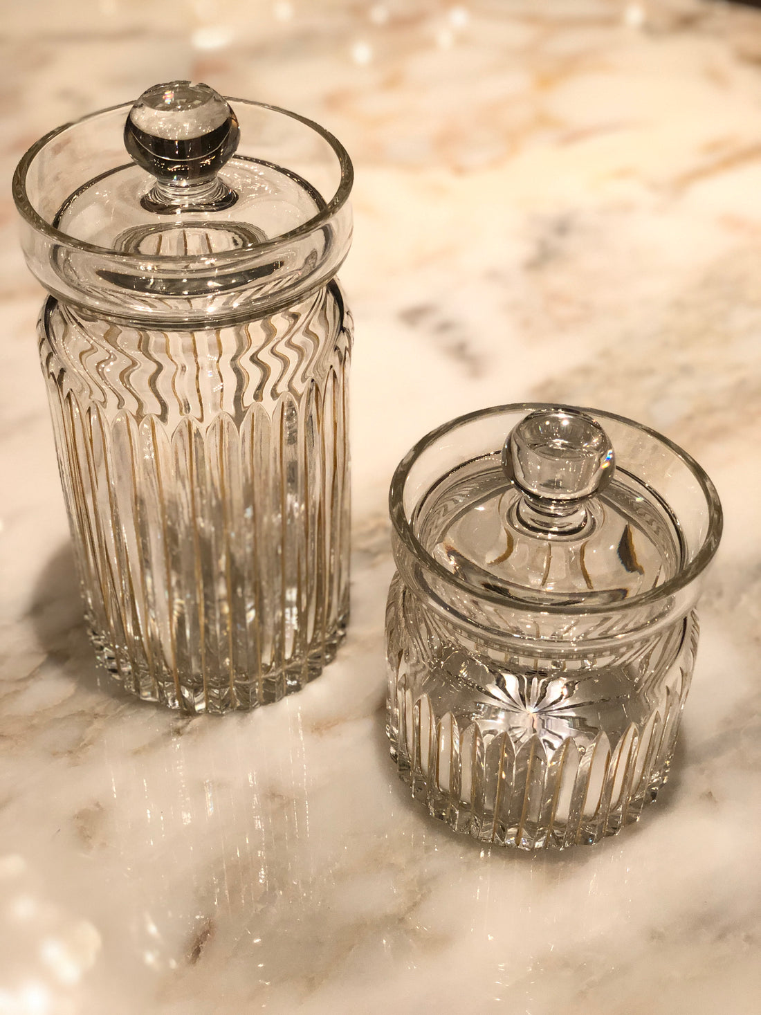 Timeless Crystal Jars with Straight Gold Lines