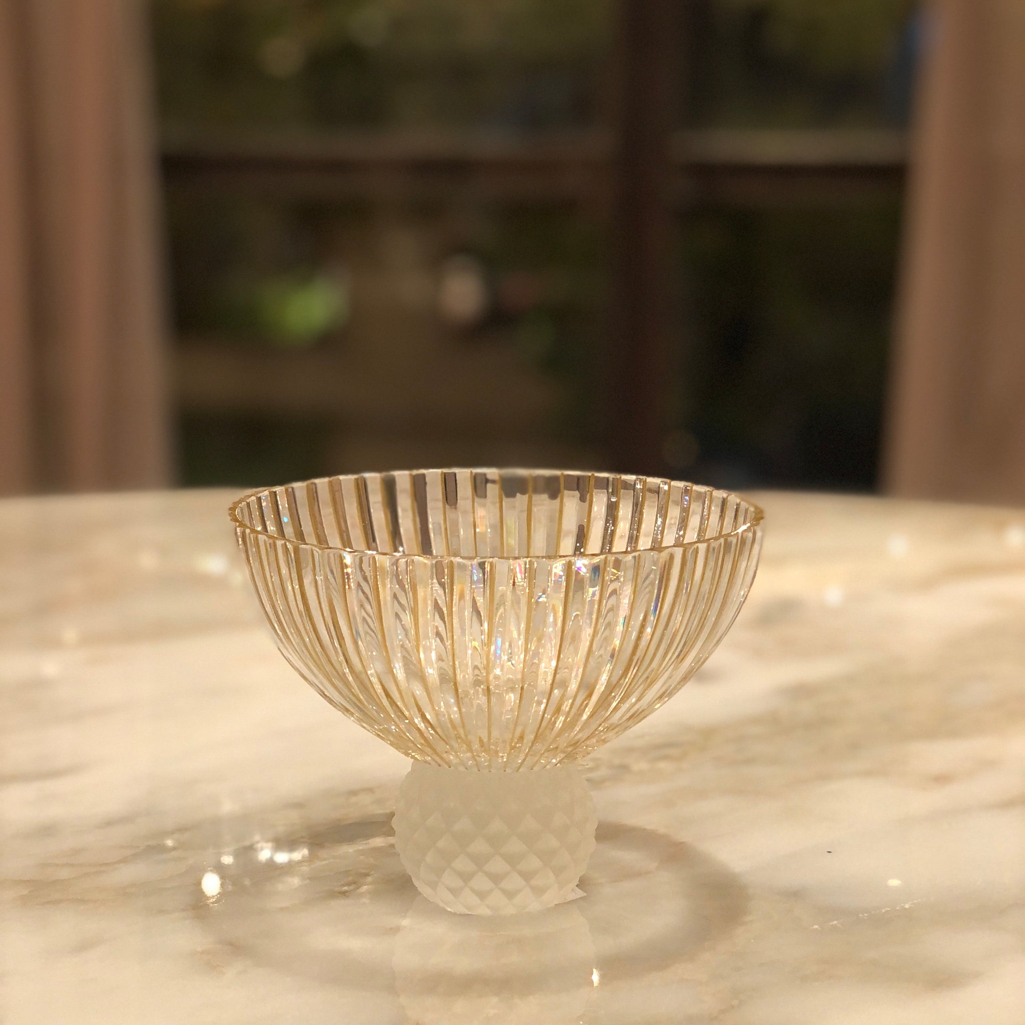 Timeless Crystal Bowl with Frosted Ball
