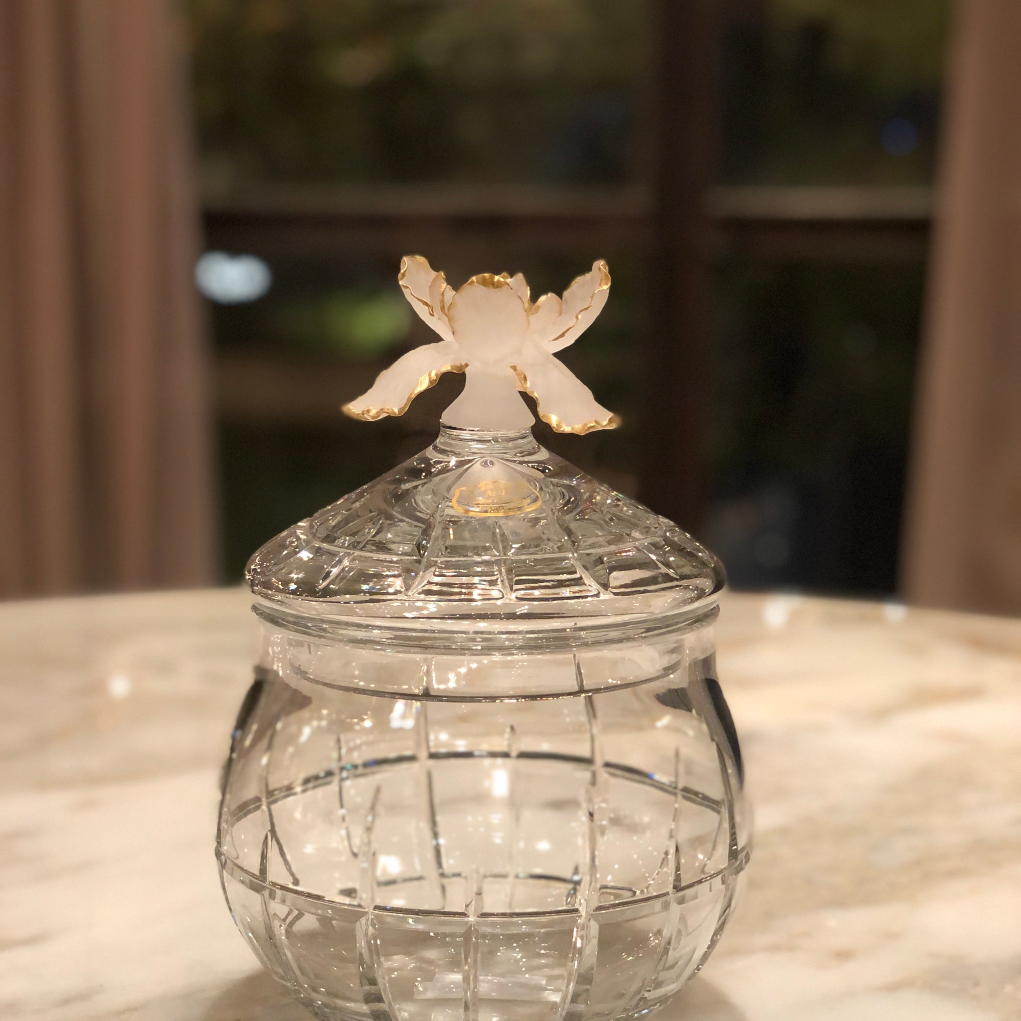 Elegance Crystal Jar